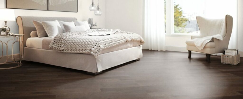 Bedroom hardwood flooring | MyNewFloor.com